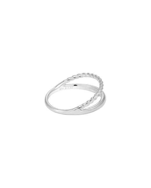 Stilnest White Ring