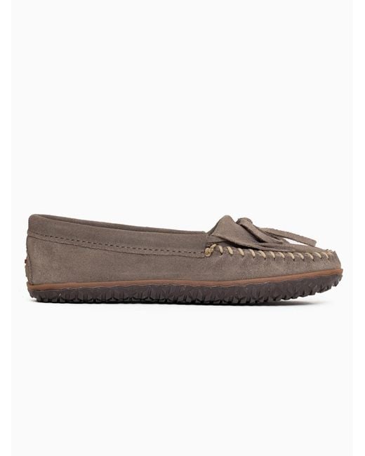 Minnetonka Gray Mokassin Kilty
