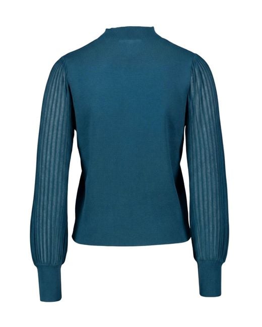 Zero Blue Pullover