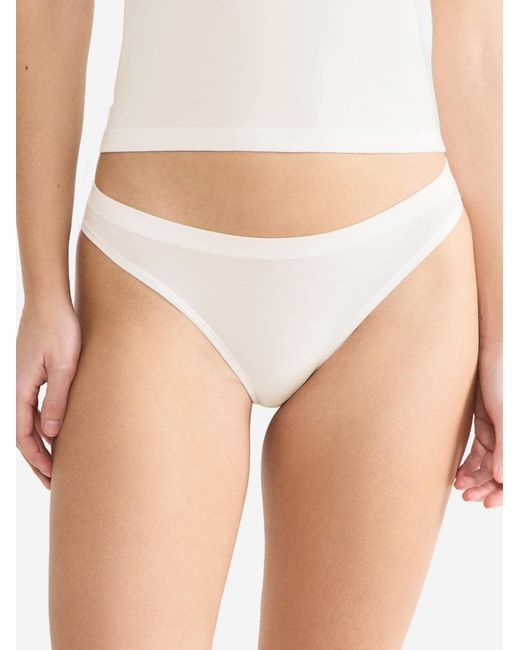 Sloggi White String Go Sense