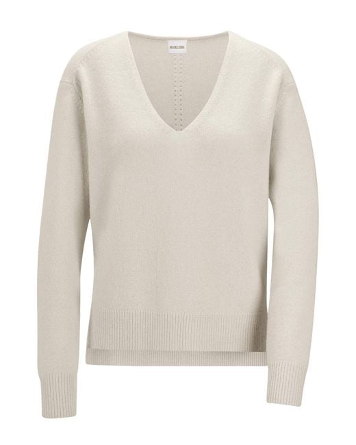 Madeleine White Pullover