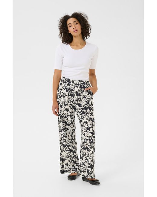 Kaffe White Hose 'Bpliah'