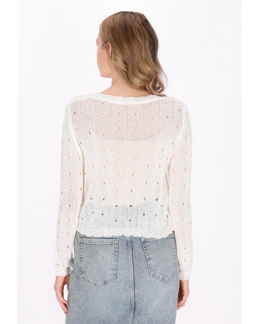myMo White Pullover Comfy