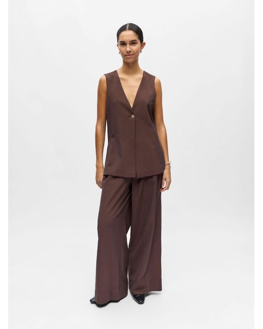 Object Brown Weste Objisla
