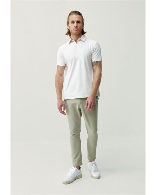 BORN LIVING YOGA Shirt Kariba in White für Herren