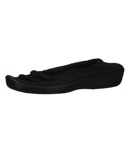 Arcopedico Black Slipper