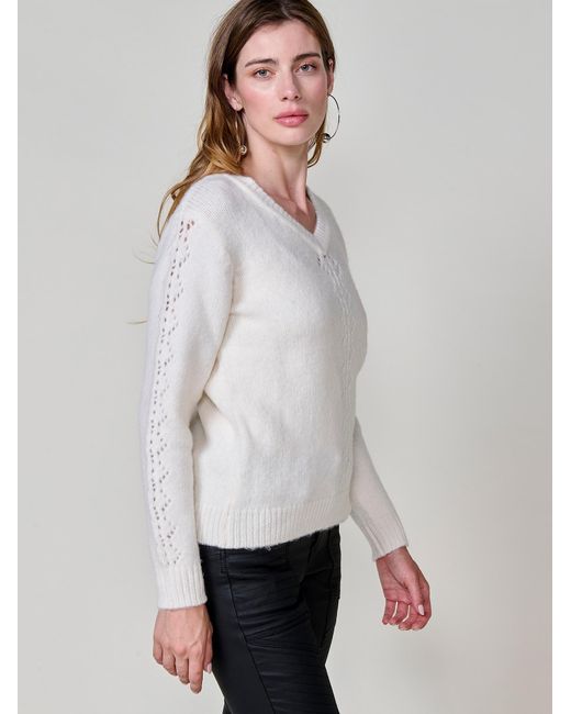 Koröshi White Pullover
