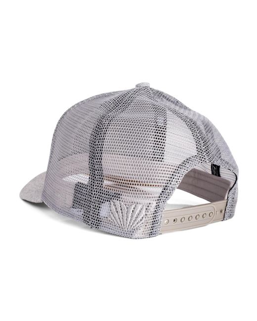 Blackskies Cap Essentials in White für Herren