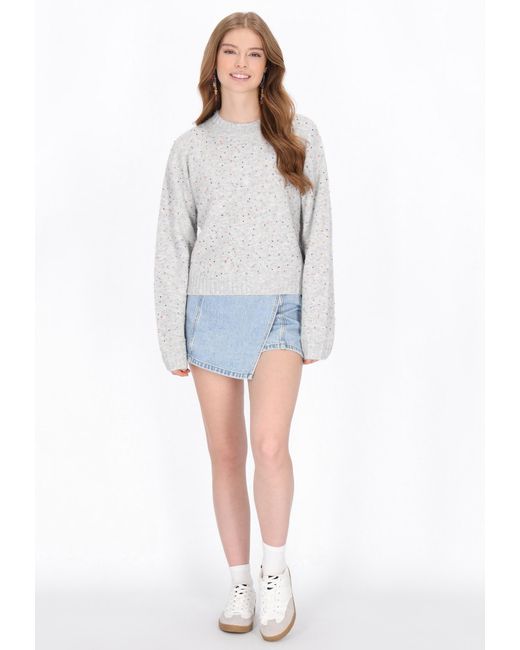 myMo White Pullover