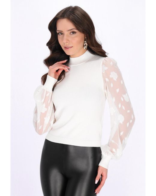 faina White Pullover Festive