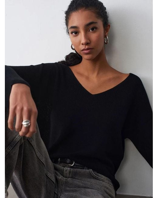 Dilvin Black Pullover Pullover