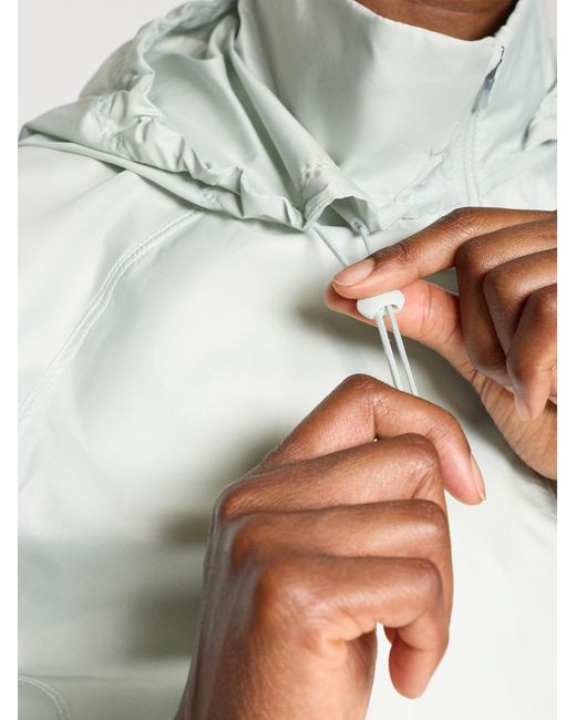 Nike White Sportjacke Tempo