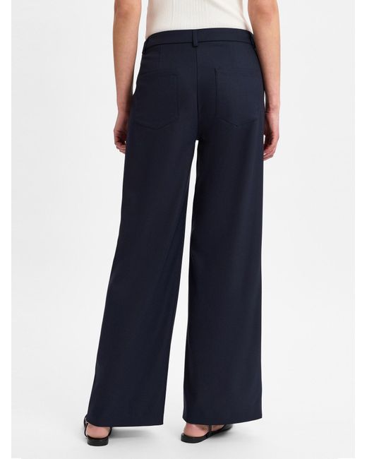 Marie Lund Blue Hose