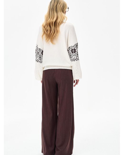 Blue Shadow White Pullover