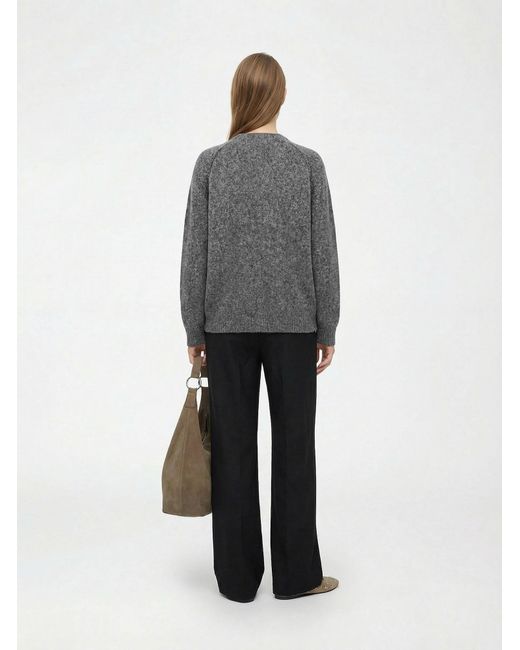 Studio Select Gray Pullover Robin