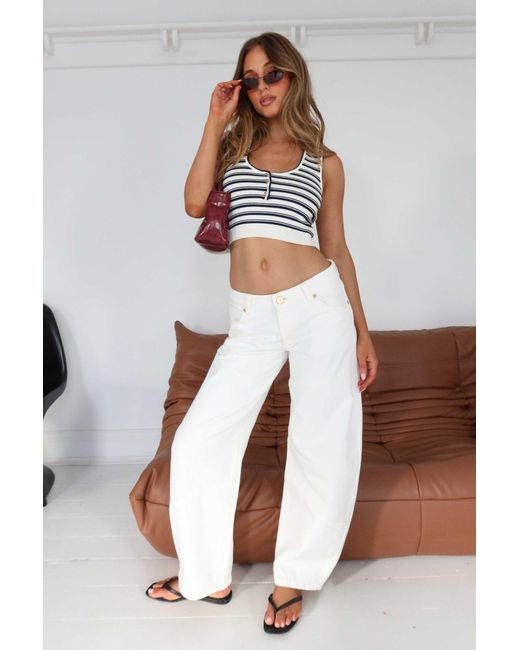 Abrand Jeans White 99 Low Barrel Jean