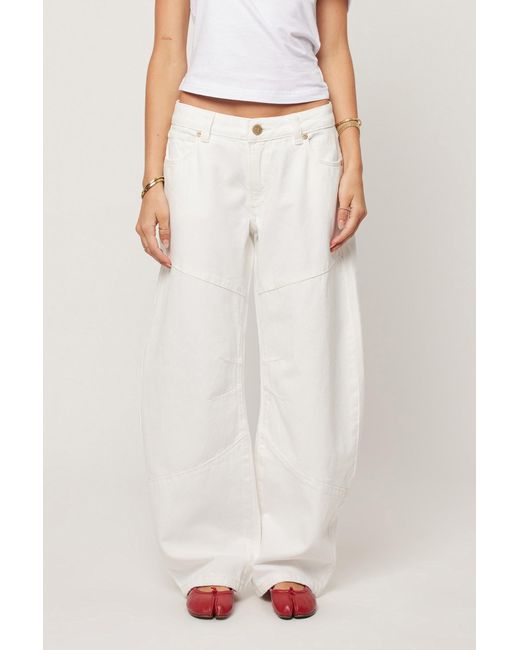 Abrand Jeans White 99 Low Barrel Jean
