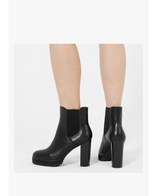 Daniel Black Slock Leather Block Heel Chelsea Boots Leather