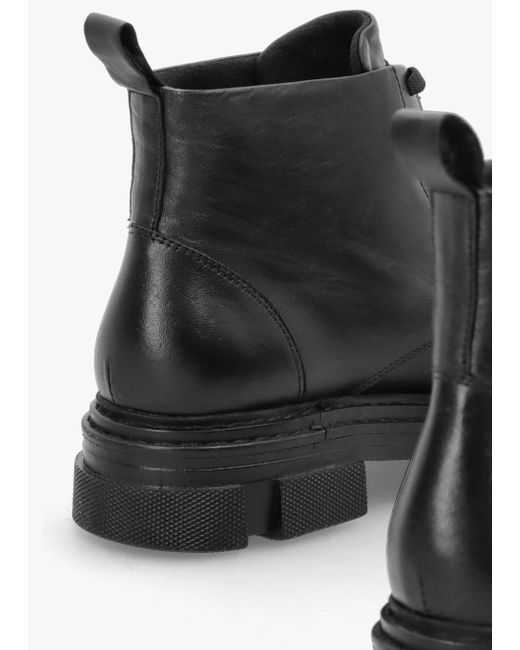 Daniel Black Bule Leather Low Ankle Boots Leather