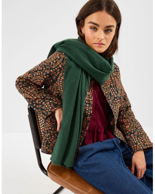 Accessorize Green Grace Super-Soft Blanket Scarf
