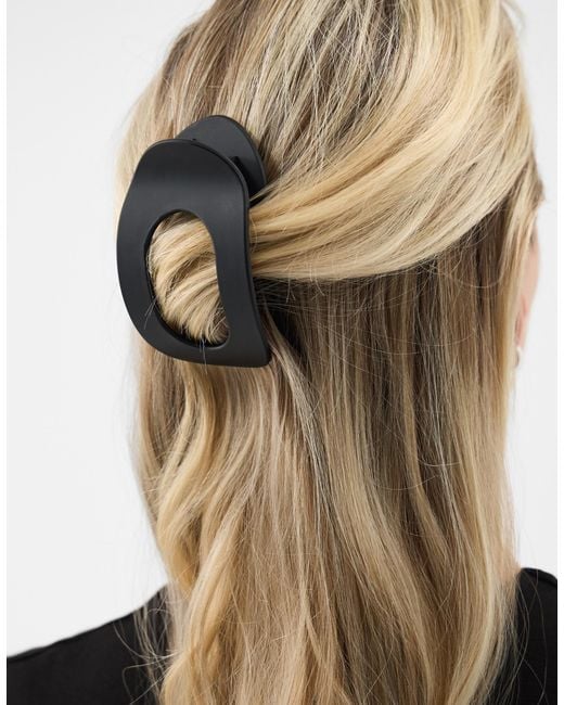 Accessorize Black Matte Flat Claw Clip