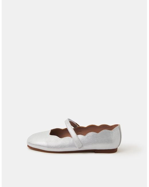 Accessorize White Scallop Edge Ballet Flats