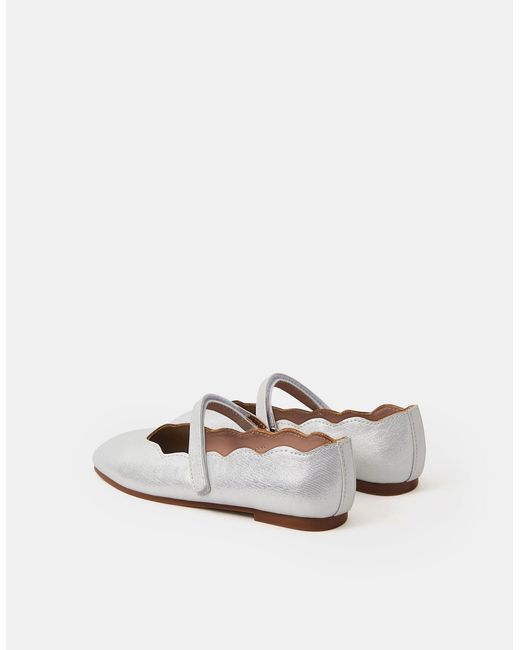 Accessorize White Scallop Edge Ballet Flats