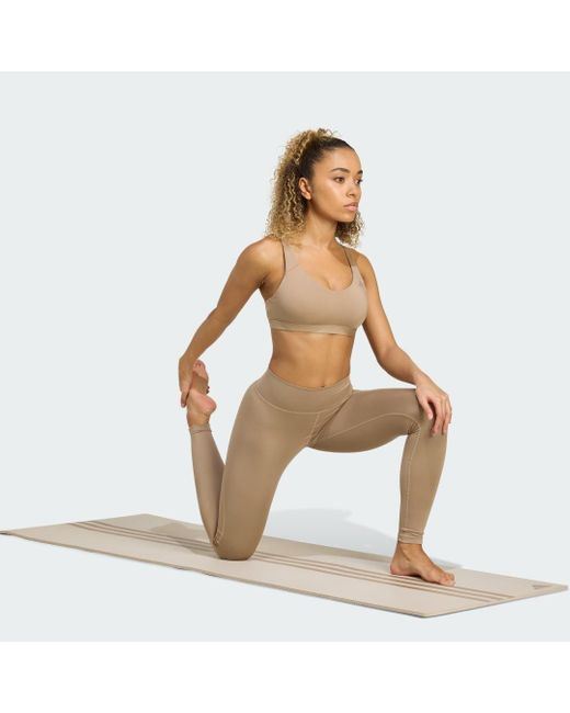 Leggings All Me Essentials Full-Length di Adidas in Natural