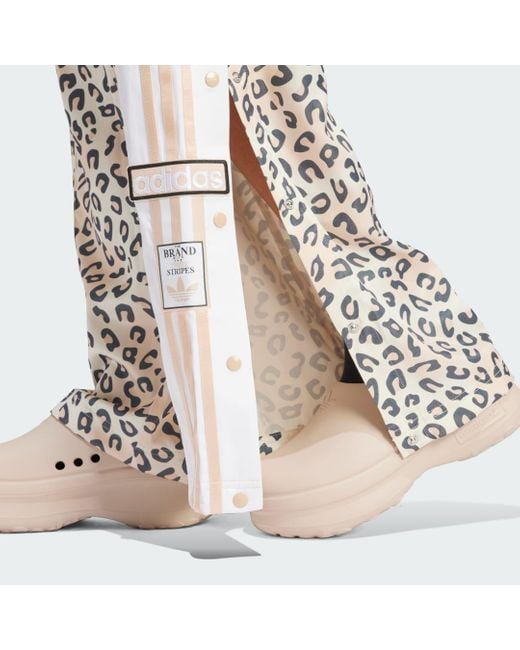 adidas Originals Leopard Luxe Wide Leg Adibreak Tracksuit Bottoms in WeiB Lyst DE