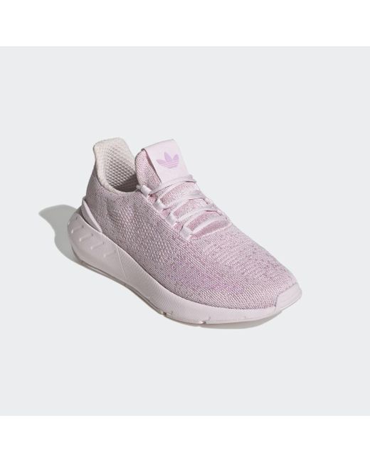 Swift Run 22 di Adidas in Pink