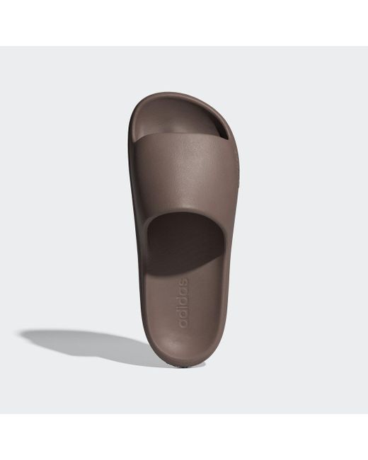 Ciabatte Adilette Lumia di Adidas in Brown