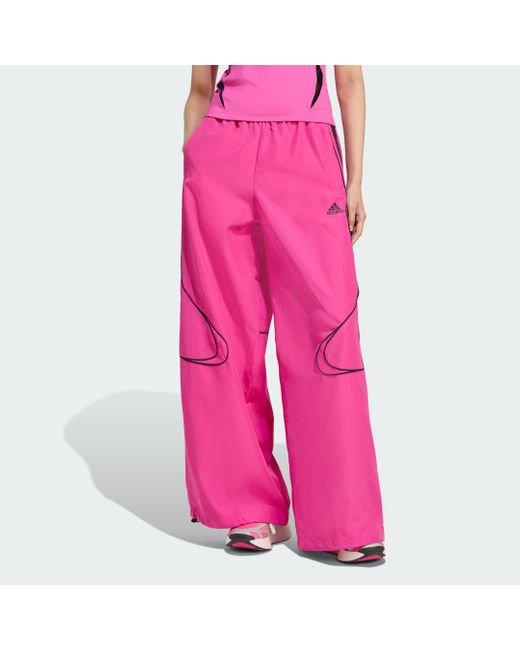 Teamgeist Adicolor Pantaloni Da Allenamento Cuciti Oversize di Adidas in Pink