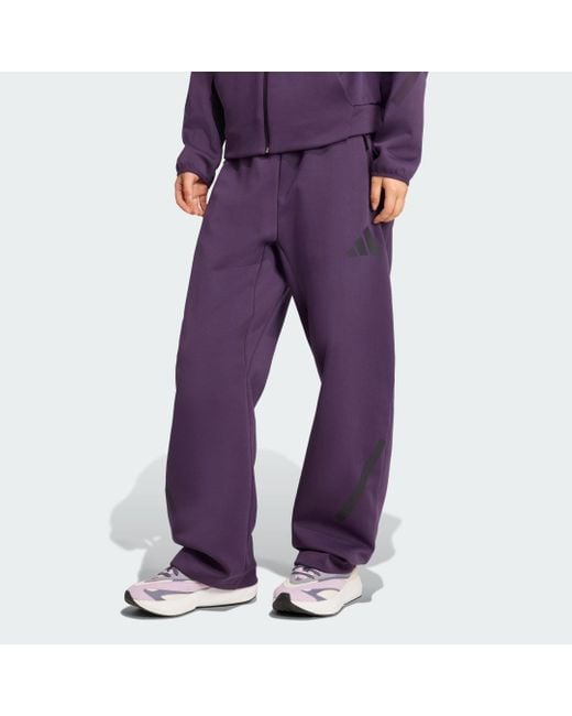 Pantaloni Z.N.E. Barrel di Adidas in Purple