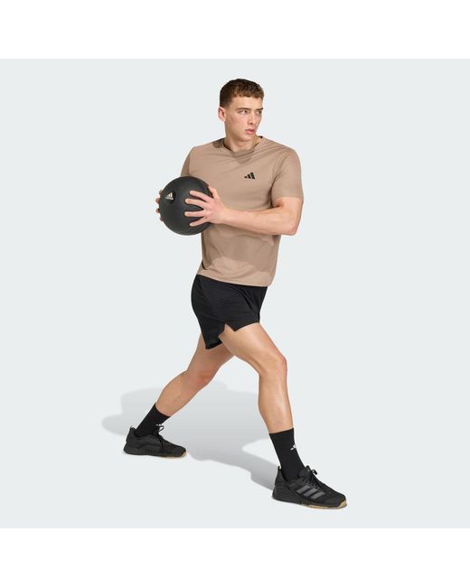 Camiseta Workout Essentials Base Adidas de hombre de color Multicolor