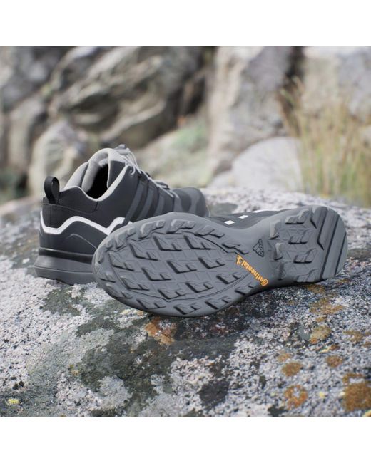 Scarpe da hiking Terrex Swift R2 GORE-TEX di Adidas in Black