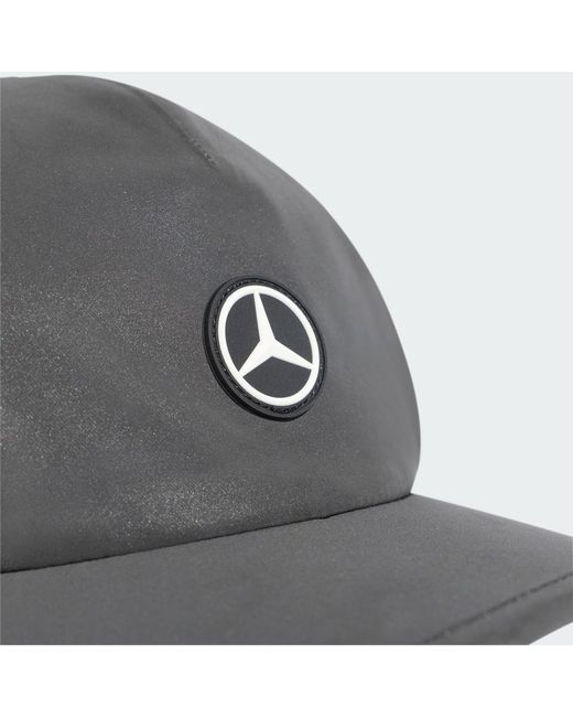 Cappellino Mercedes-Amg Petronas Formula 1 Team Mechanics di Adidas in Black