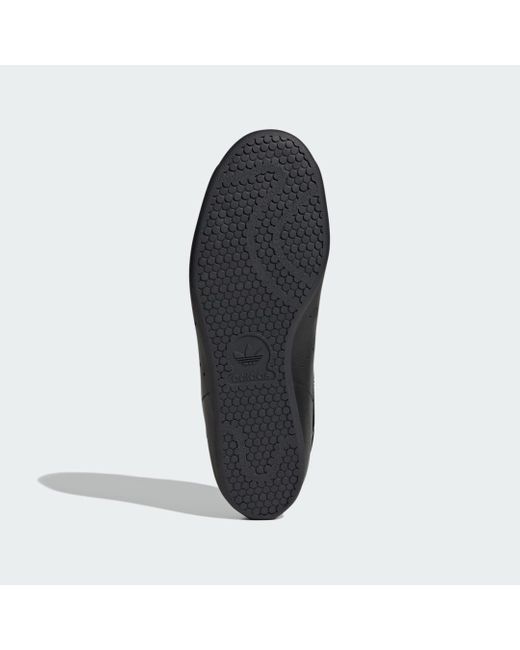 Adidas Black Stan Smith Lo Pro Shoes