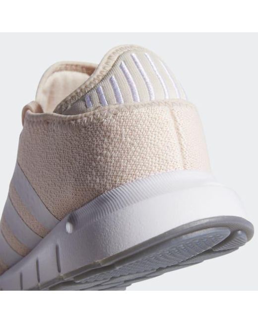 swift run adidas pink
