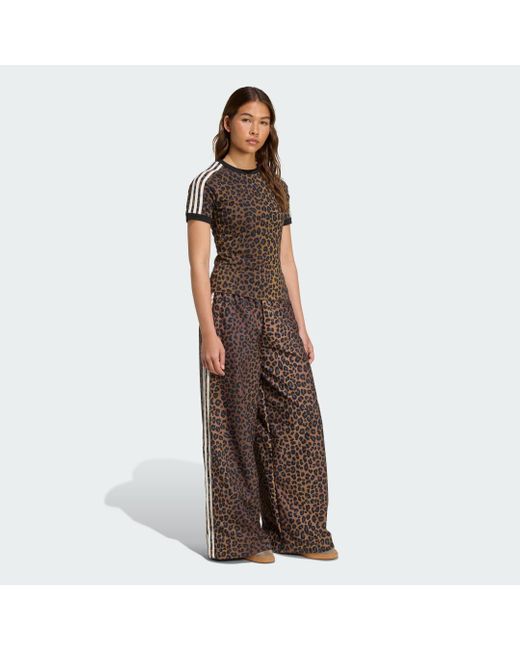 Track Pants Leopard Firebird Oversized di Adidas in Brown