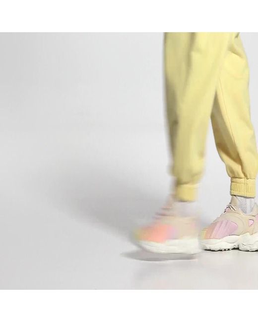 Scarpe Oztral di Adidas in Metallic