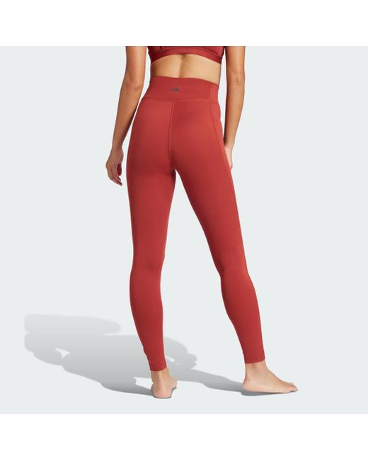 Leggings All Me Essentials Full-Length di Adidas Originals in Red
