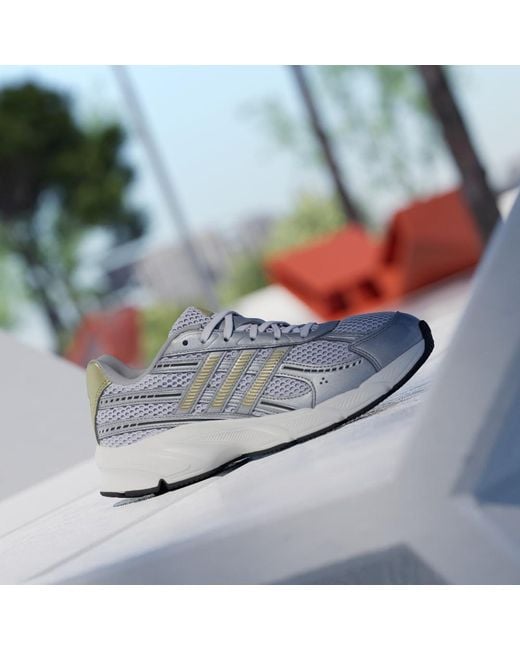 Adidas White Technochaos 2000 Shoes