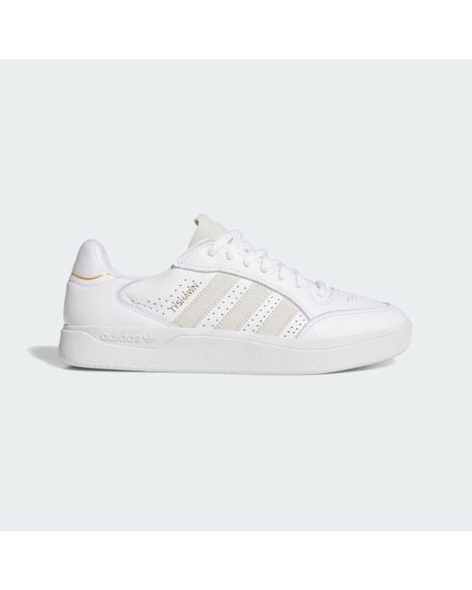 Adidas White Tyshawn Low Shoes