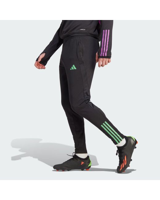Pantaloni da allenamento Tiro 23 FC Bayern München di Adidas in Black da Uomo