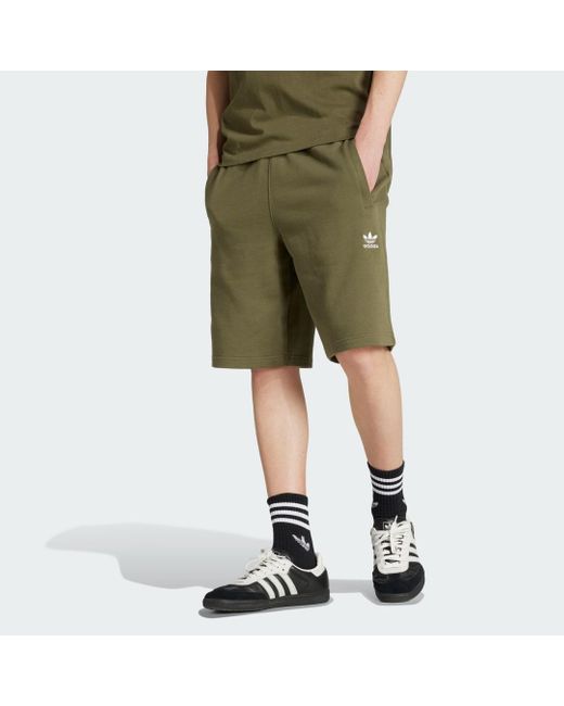 Adidas Essentials Regular Shorts in Green für Herren