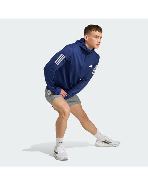 Own The Run Con Cappuccio Invernale A Mezza Zip di Adidas in Blue da Uomo