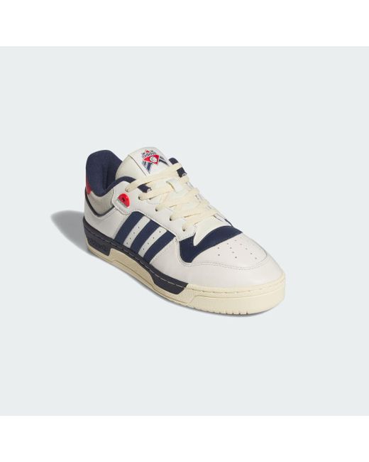 Rivalry 86 Low Shoes di Adidas in Blue