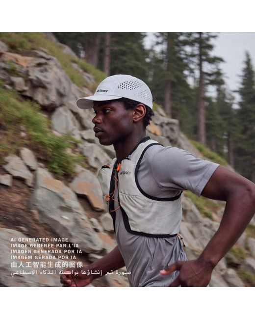 Cappellino Terrex Climacool 5-Panel Solid di Adidas in White