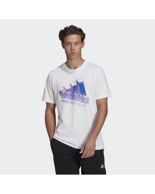 Adidas Barcelona Logo T-Shirt in White für Herren