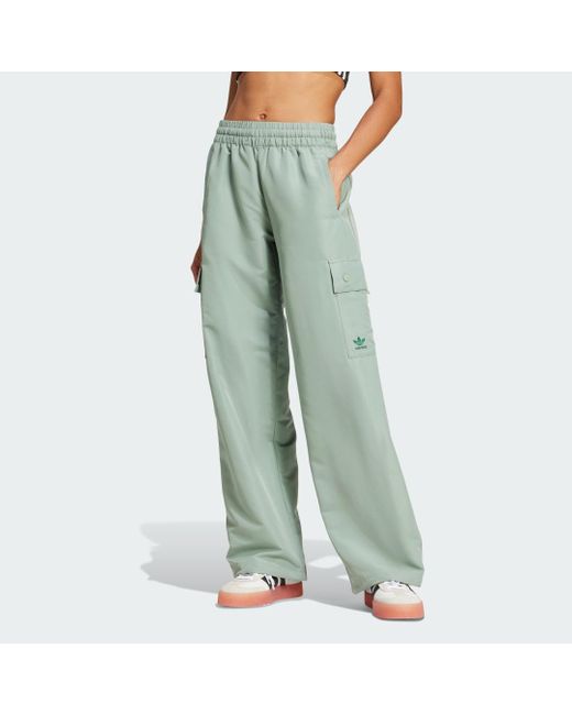 Pantalón Essentials Woven Cargo Adidas de color Green